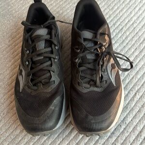 Saucony Peregrine Trail Running Shoes - Men’s 9.5